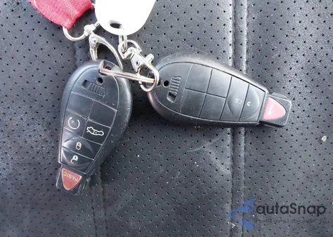 2020 Dodge Grand Caravan Sxt z USA, uszkodzony, nr VIN 2C4RDGCG3LR153270